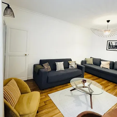 Lovely Flat, Center Of